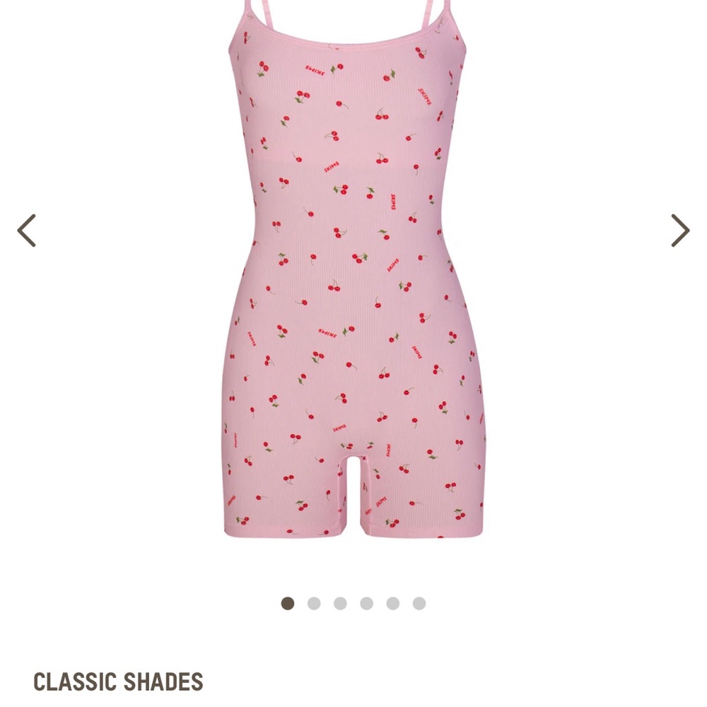 Skims cherry blossom onesie size large - Picture 4 of 9
